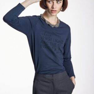 CAMISETA CON LETRAS EN STRASS