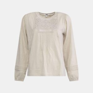 Camiseta MDM con bordados en el cuello
