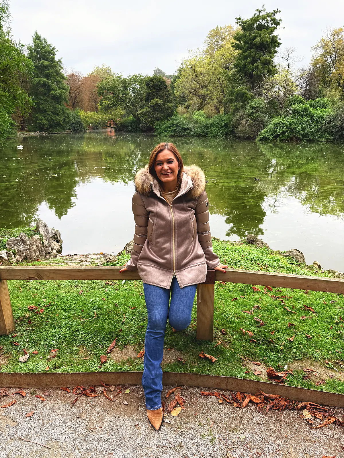 Parka Donjaz Diorella taupe con capucha - Imagen 2